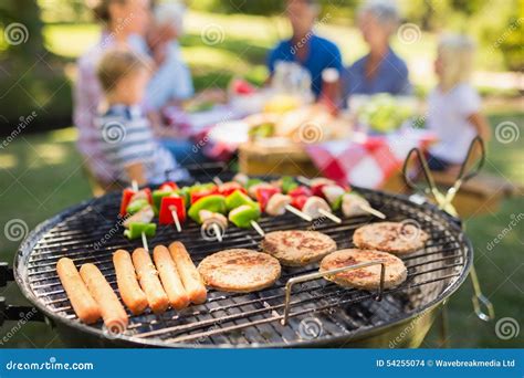 Family Barbecue Pics .